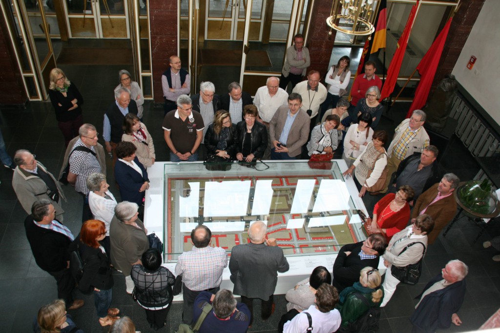 Die Besuchgergruppe im StaSi-Museum in Berlin